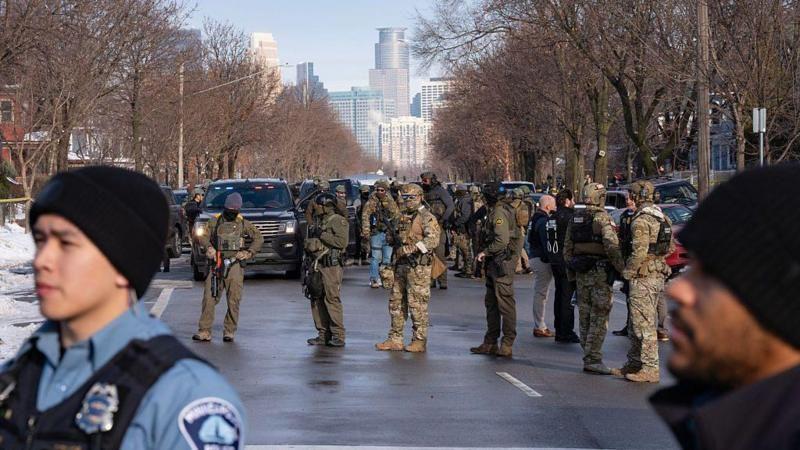 Agentes migratorios en Minnesota 