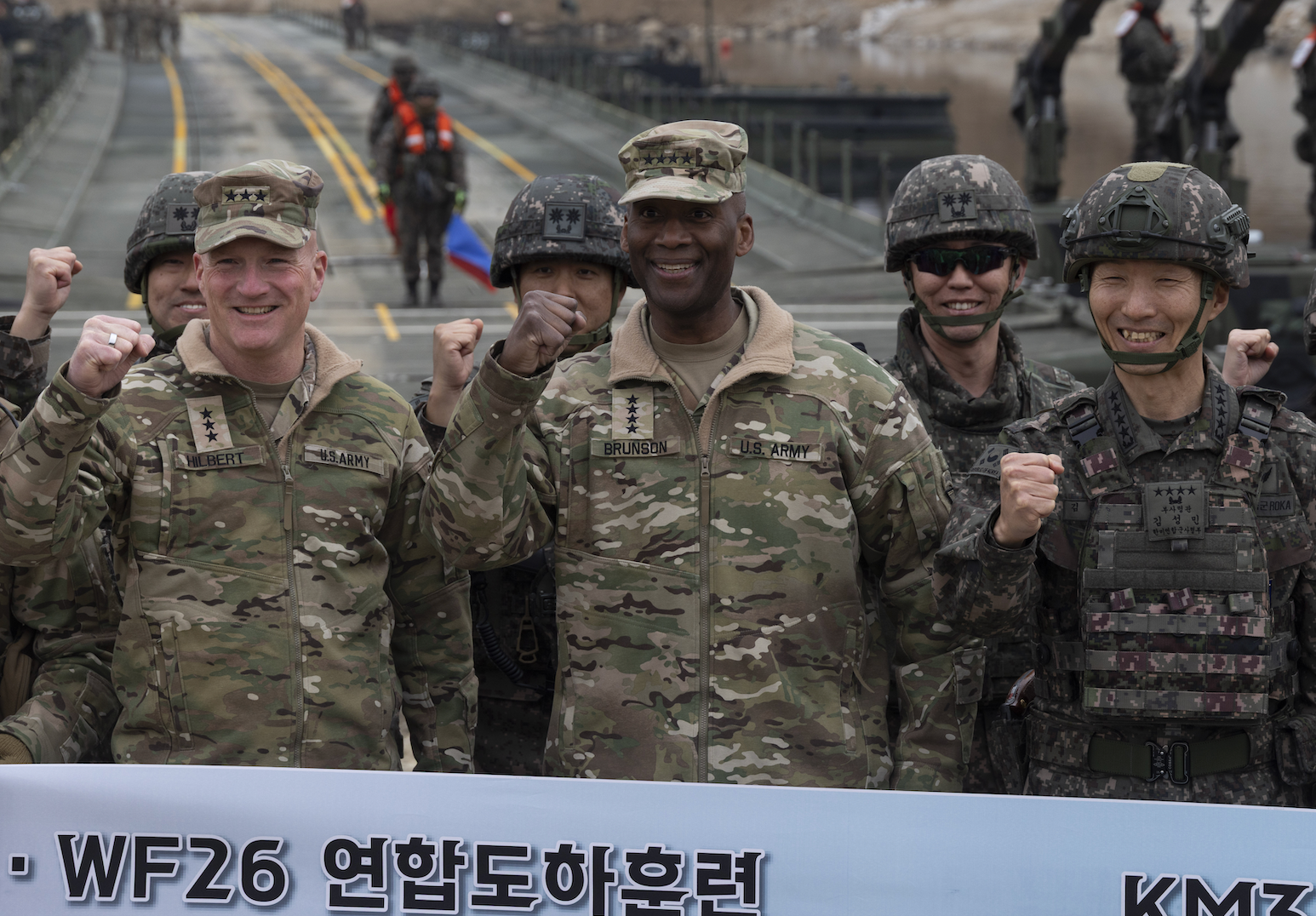 경기도 연천에서 열린 한미연합훈련 '자유의 방패(Freedom Shield) 26' 훈련에 참석한 자비에 브런슨 한미연합군사령관. 