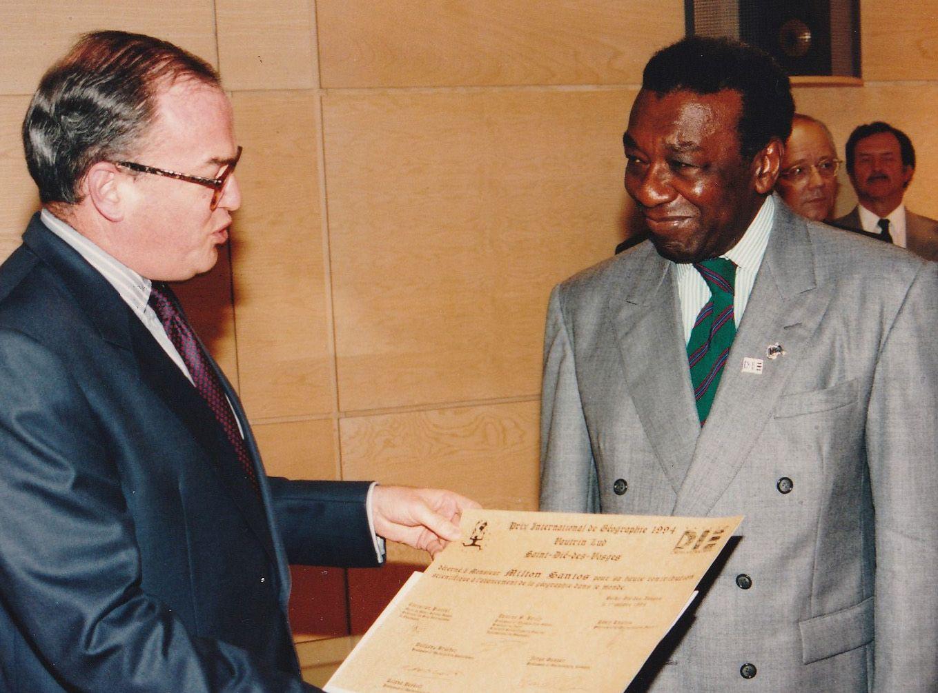 Milton Santos