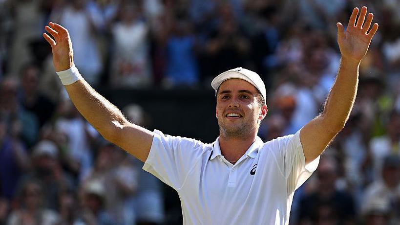Watch Wimbledon: British wildcard Fery through to semi-finals with stunning victory - reaction