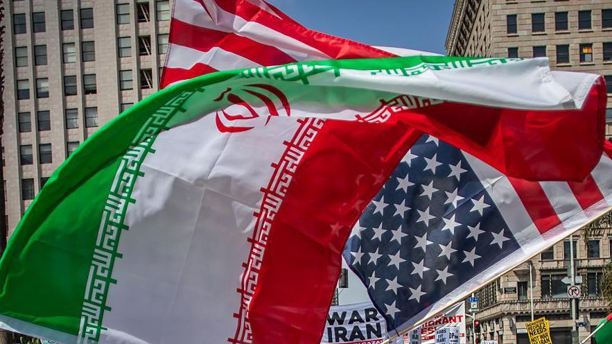 أكسيوس عن مسؤول أمريكي: سنعقد جولة محادثات مع إيران يوم الجمعة إذا قدّمت طهران "مقترحاً شاملاً"