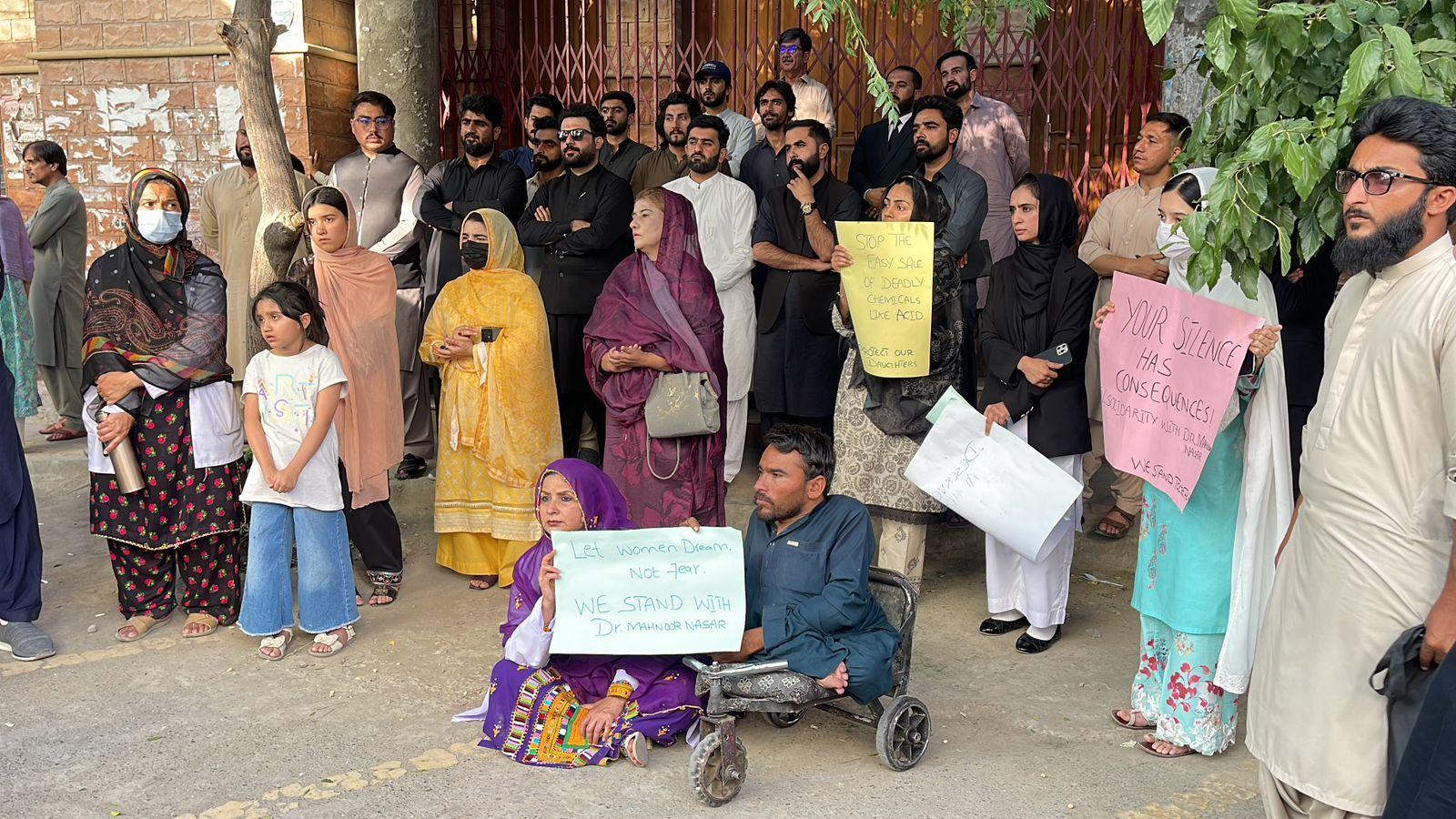 کوئٹہ، ڈاکٹر ماہ نور، تیزاب حملہ، تحقیقات، ہسپتال، بلوچستان