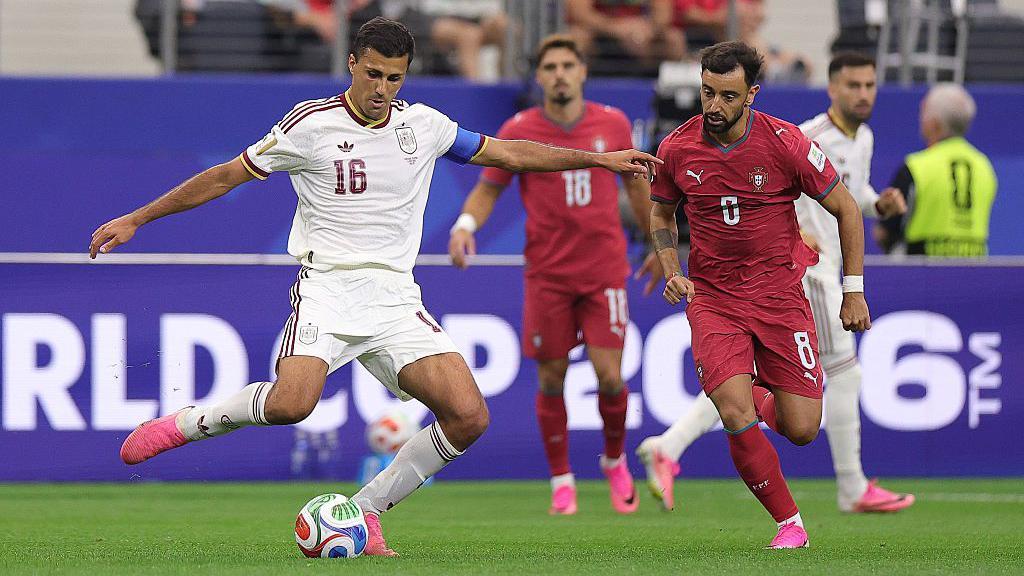 Watch as Ronaldo starts for Portugal against Spain in last 16