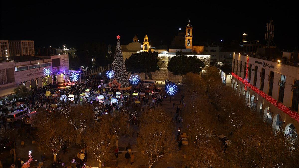 شجرة عيد الميلاد