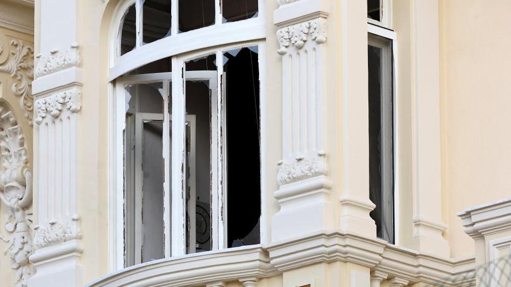 Manhunt under way after bomb injures Ukrainian oligarch and family in Monaco