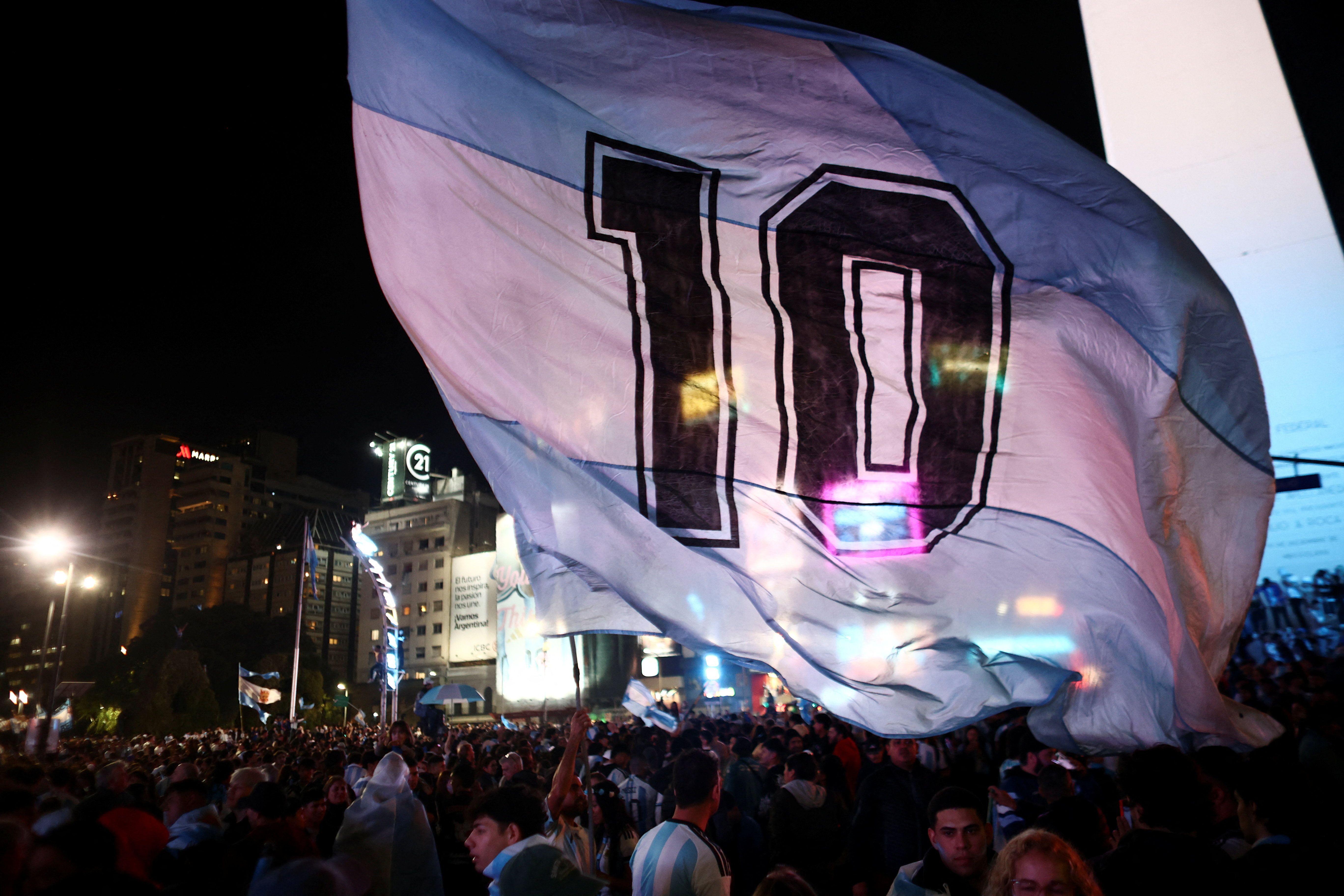 Argentini preti kazna zbog transparenta, ludnica u Buenos Ajresu - u fotografijama 13 argentina, argentinski navijači