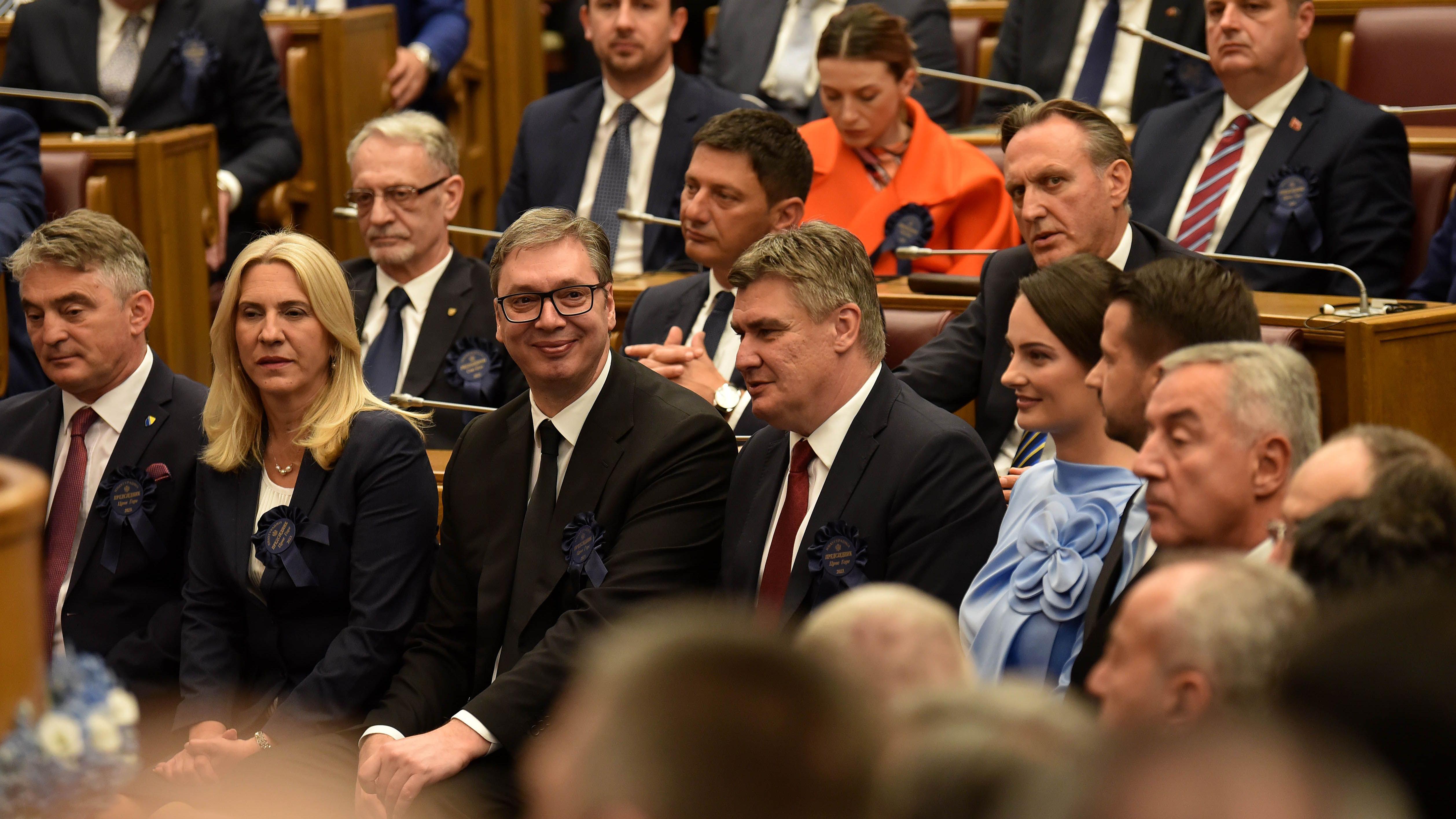 Aleksandar Vučić sa Zoranom Milanovićem, Jakovom Milatovićem, Milom Đukanovićem i Željkom Cvijanović