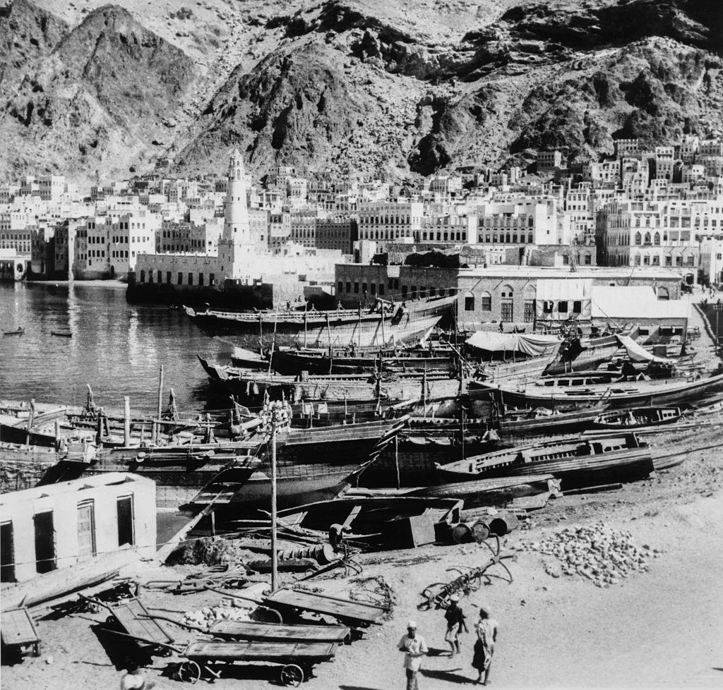 صورة تعود لعام 1956 لميناء المُكلا في حضرموت