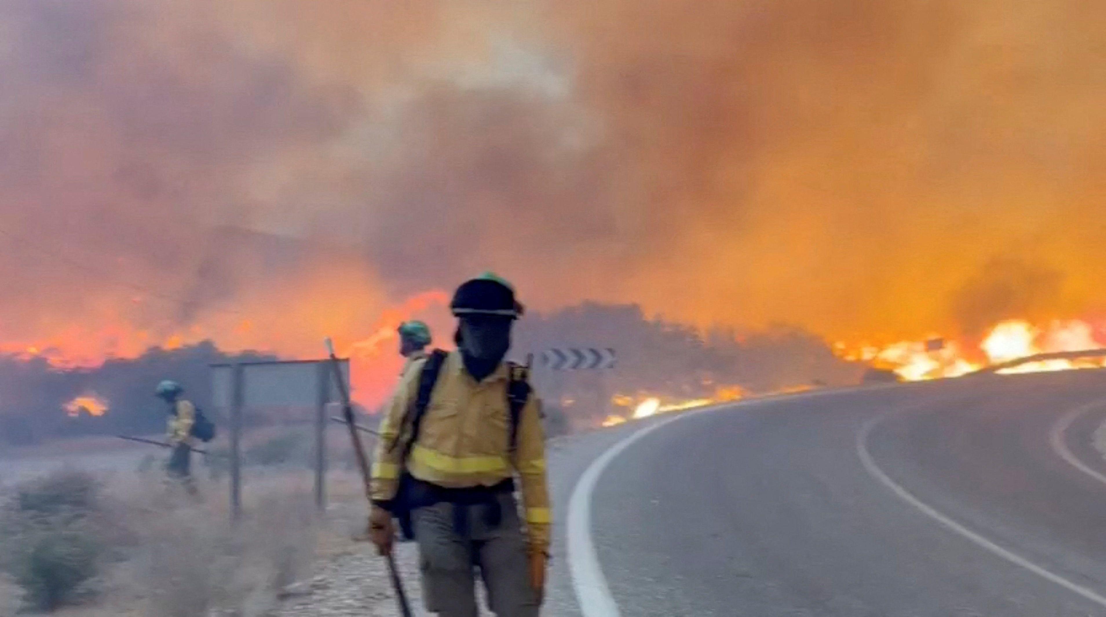 Twelve die in Spain wildfire as heatwave continues in southern Europe