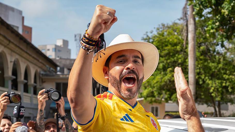 Trump-backed political outsider wins Colombia election, initial count shows