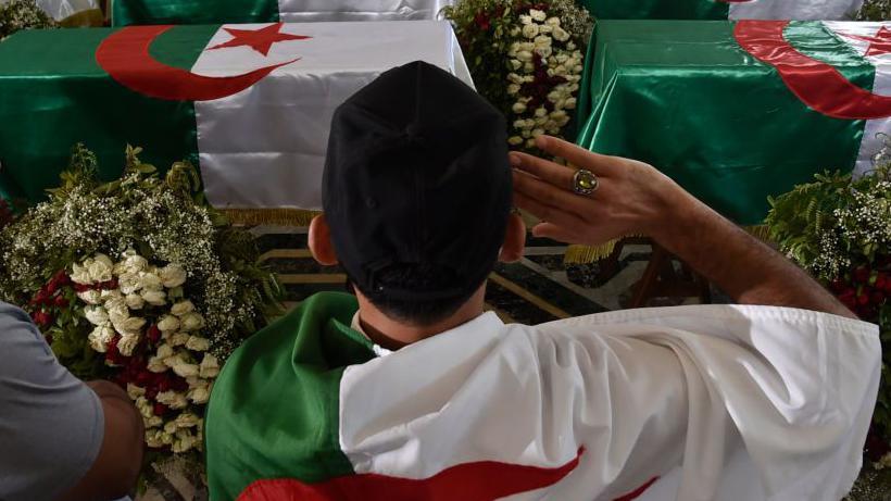 Algerian law declares Frances colonisation a crime
