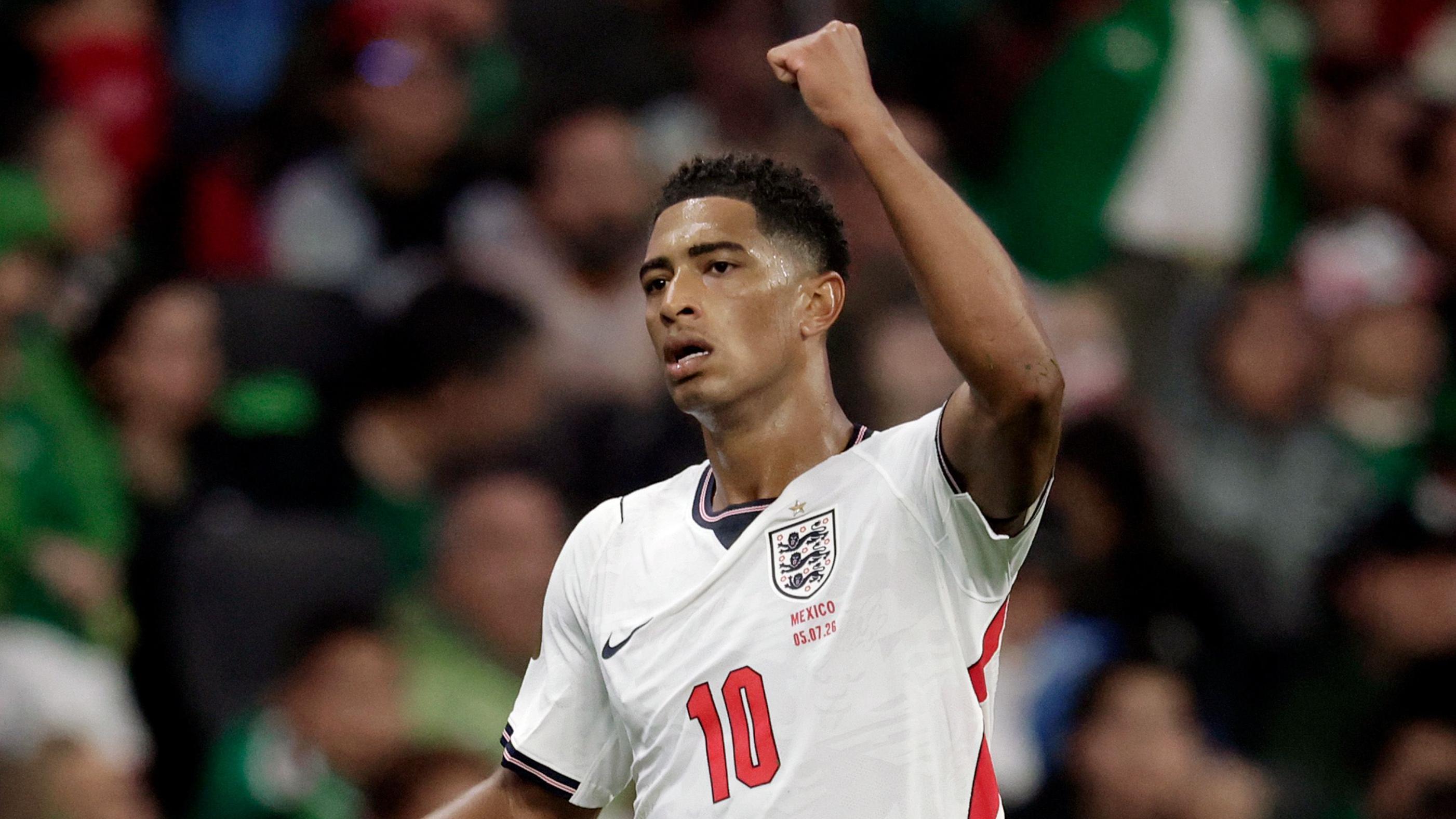 Watch as Mexico pull goal back after quick Bellingham double for England