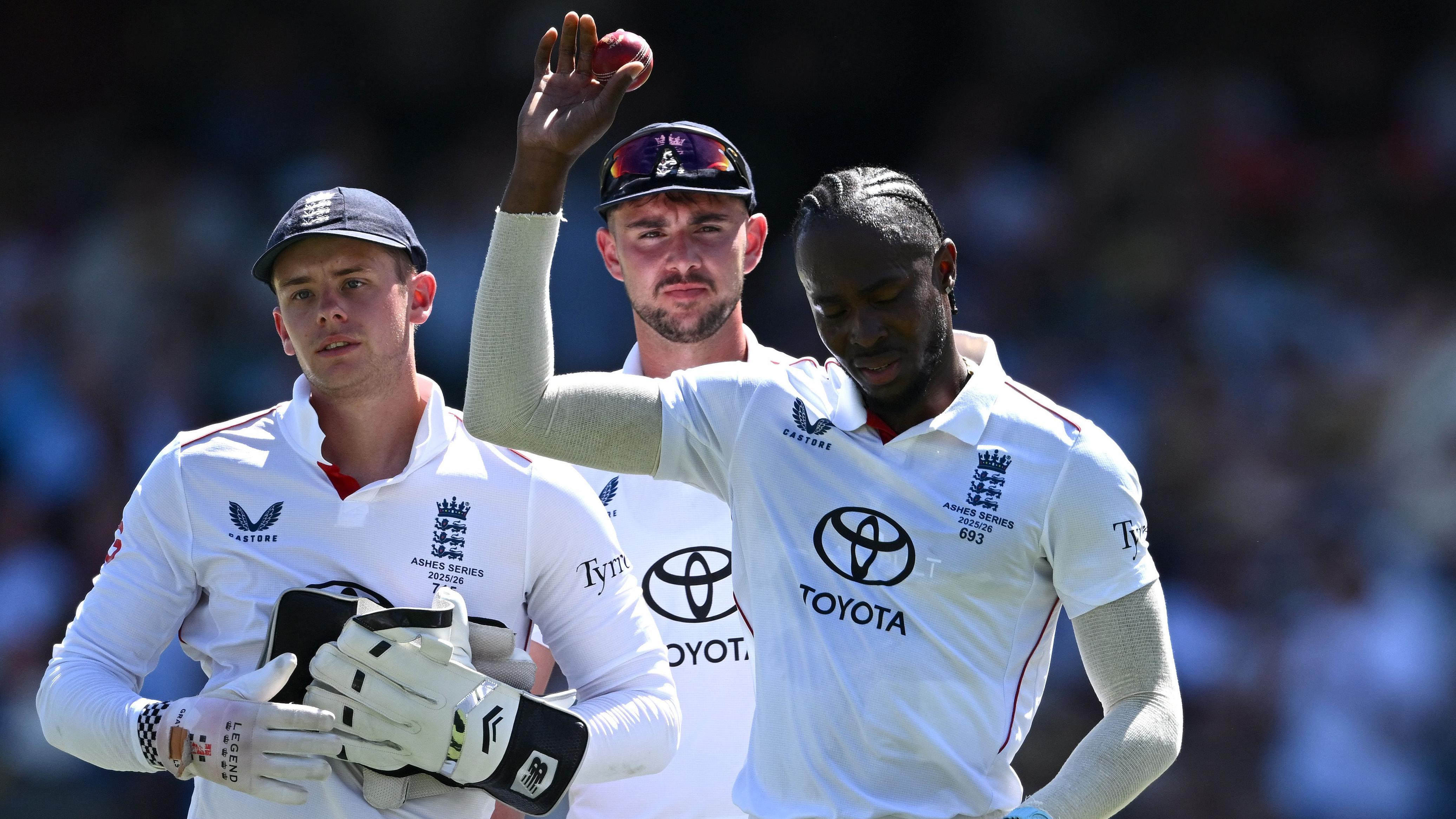 The Ashes: Archer wraps up Australia innings to finish with 5-53