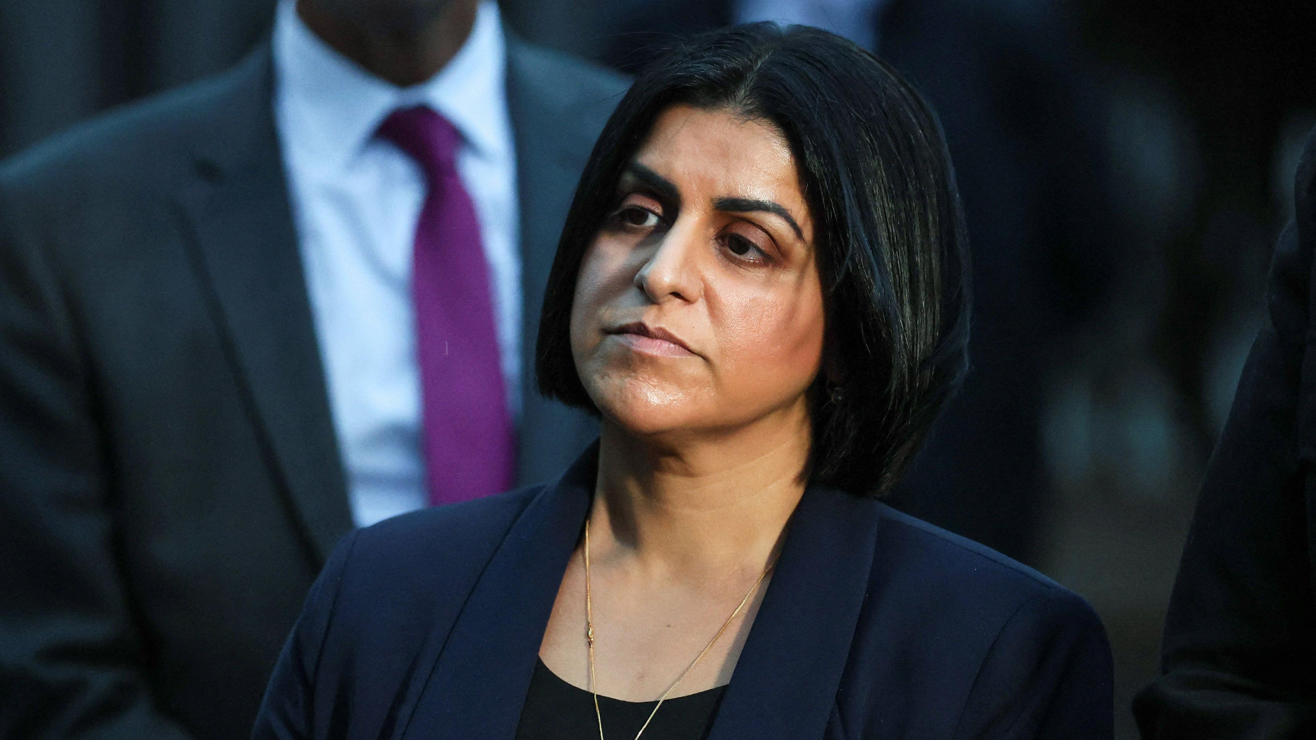 وزيرة الداخلية البريطانية شبانة محمود.