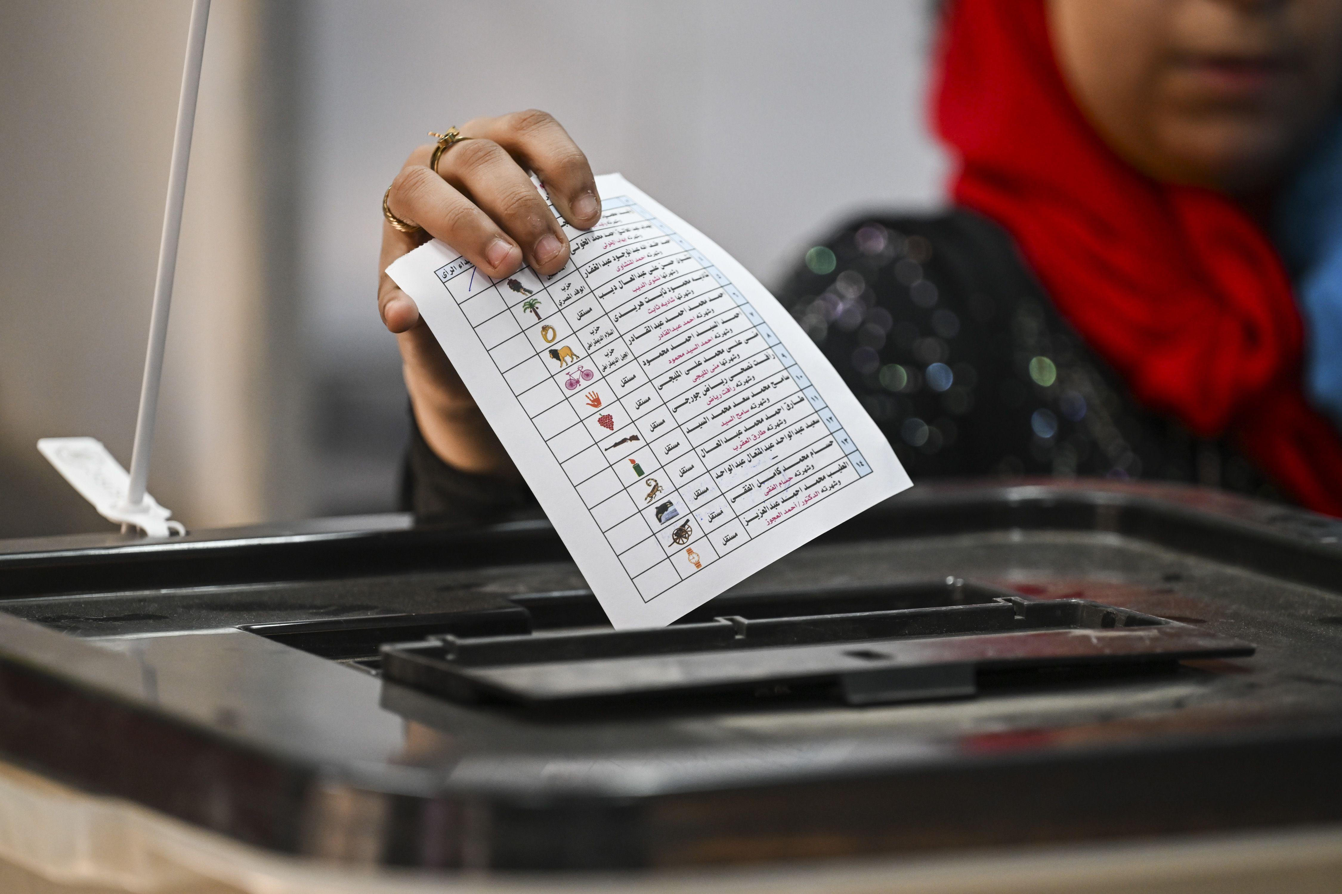 بعد 15 عاماً، هل تجرى انتخابات للمجالس المحلية في مصر قريباً؟ وكيف؟