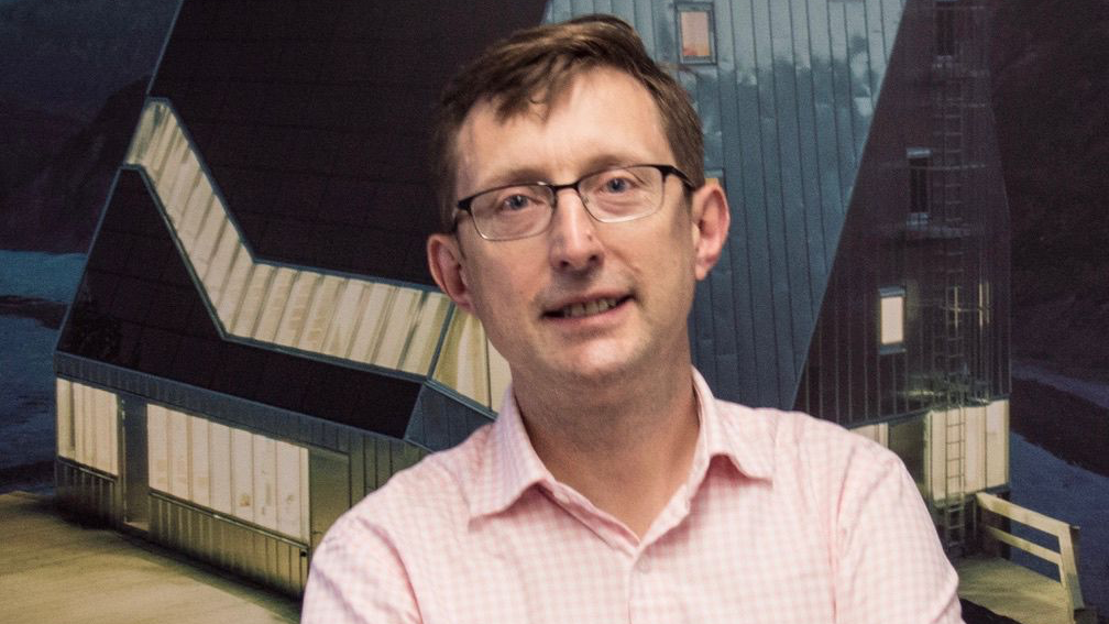 瑞士雙重國籍者肖恩·韋斯特（Shaun West）