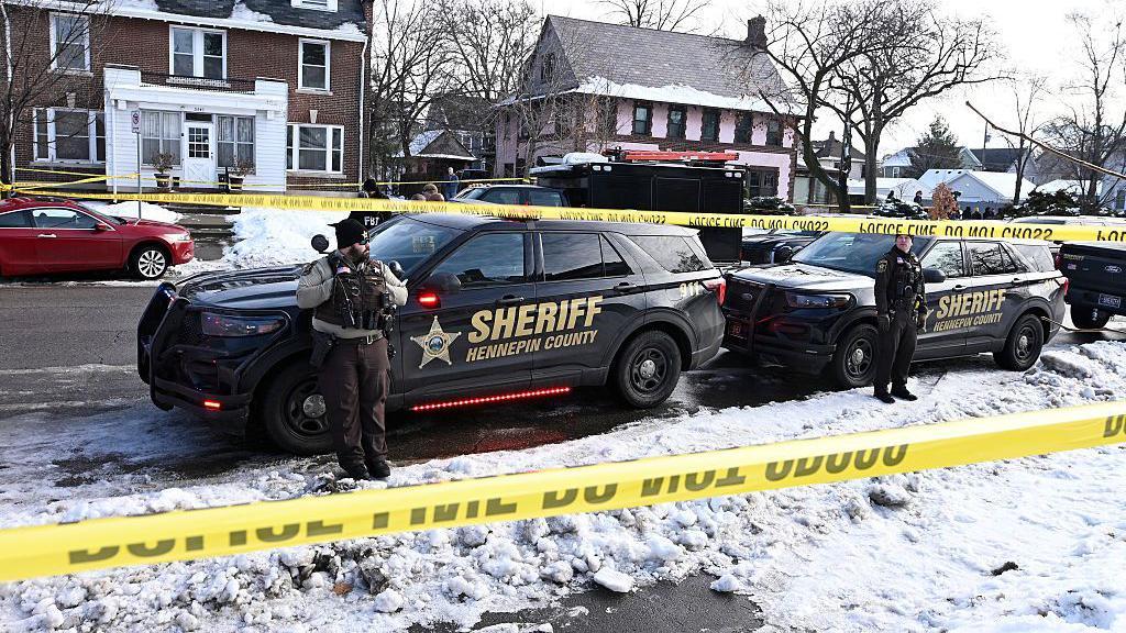 US immigration agent fatally shoots woman in Minneapolis, officials say 
