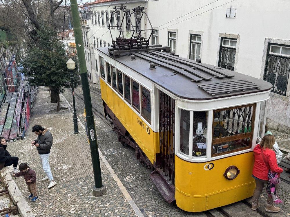 žičara u lisabonu, žičara Glorija u lisabonu