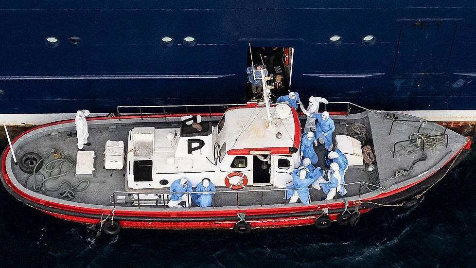 British doctor evacuated from virus-hit cruise ship in stable condition, Spanish minister says