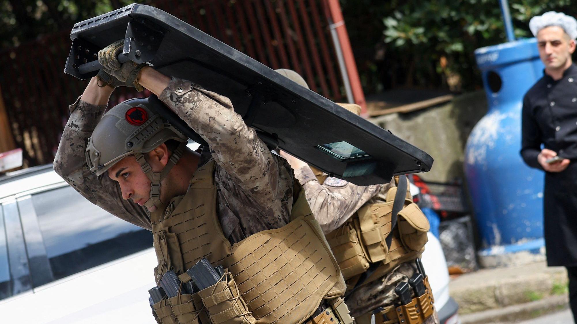 Specijalni policajci u akciji