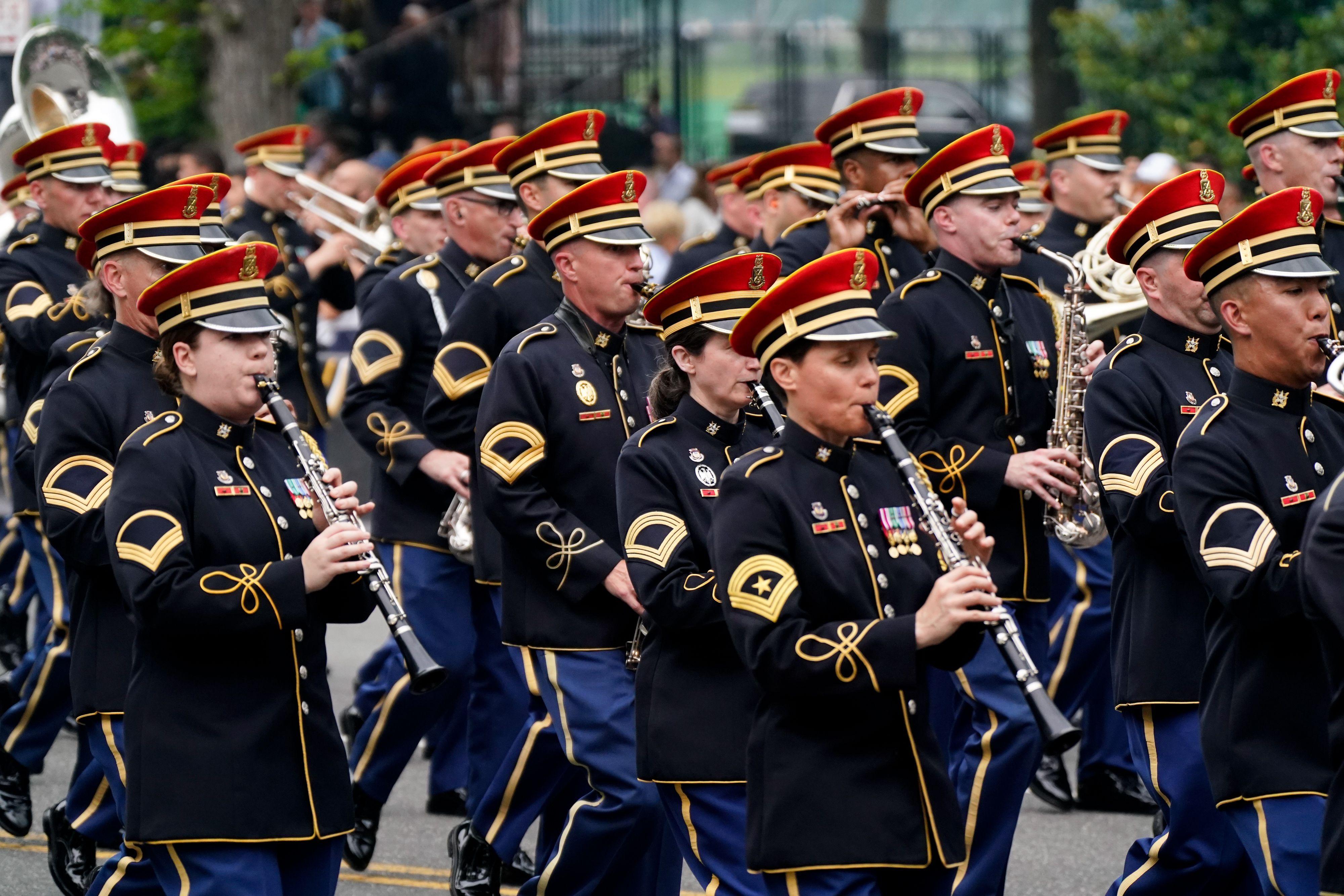 Vojni orkestar na paradi