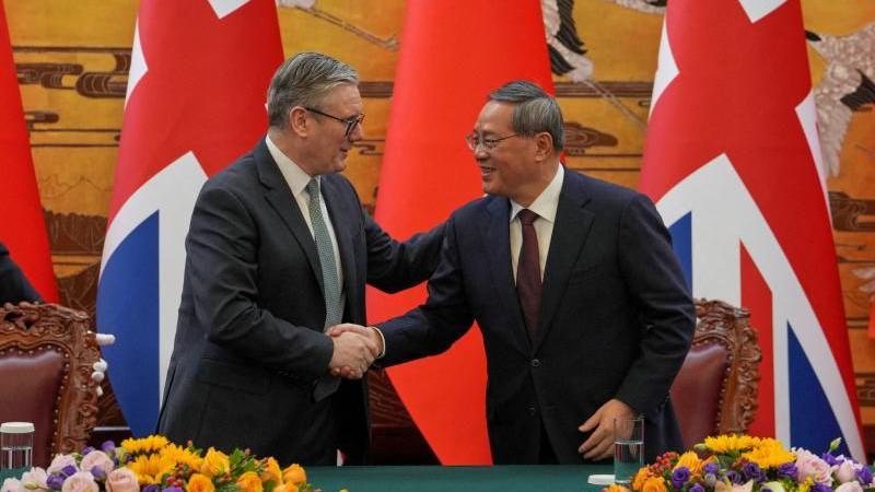 UK citizens to be able to travel to China visa-free, Starmer announces in Beijing