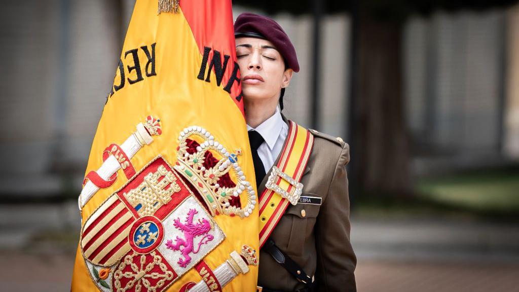 كيف تغيرت سياسات إسبانيا الخارجية من حرب العراق إلى إيران؟