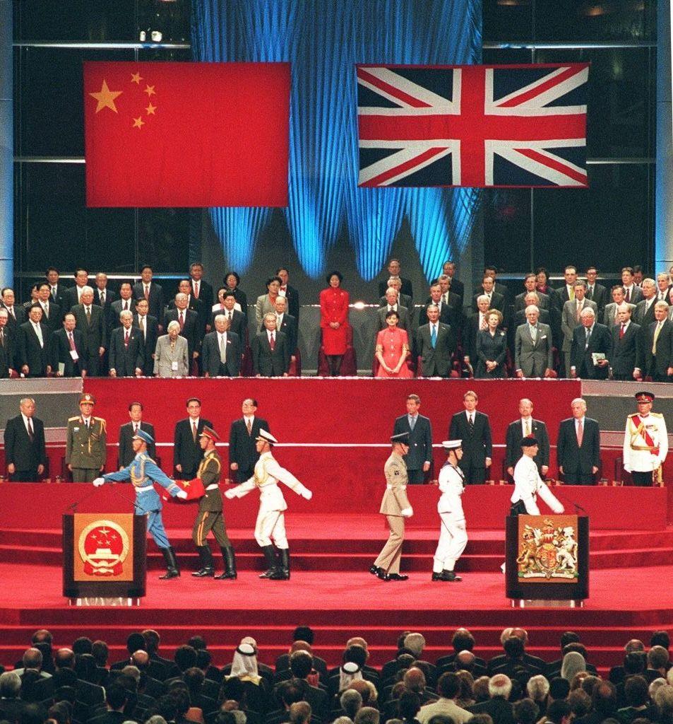 1997年7月1日，中、英兩國就香港的交接儀式。