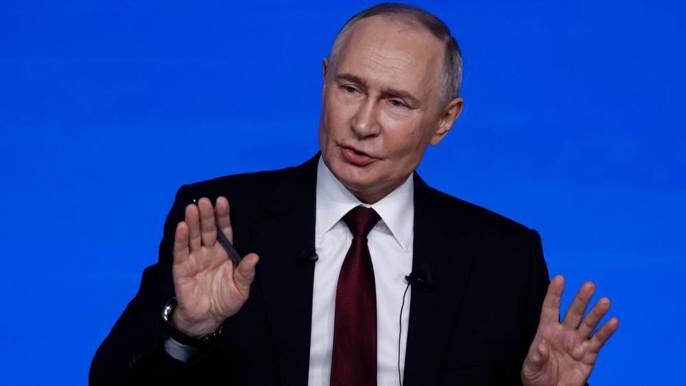 Putin vows no more wars if West treats Russia with respect