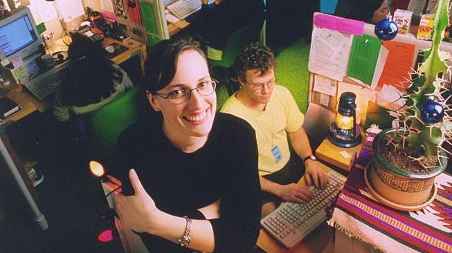 Jane Slade, directora de asuntos comerciales de Amazon
