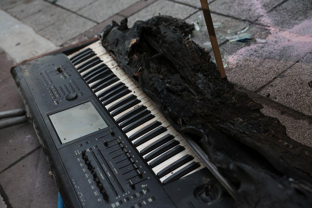 požar u bangkoku, ugljenisana klavijatura