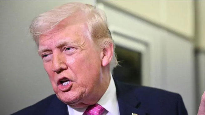 ترامب لبريطانيا ودول أخرى: "اذهبوا واحصلوا على نفطكم بأنفسكم" من مضيق هرمز