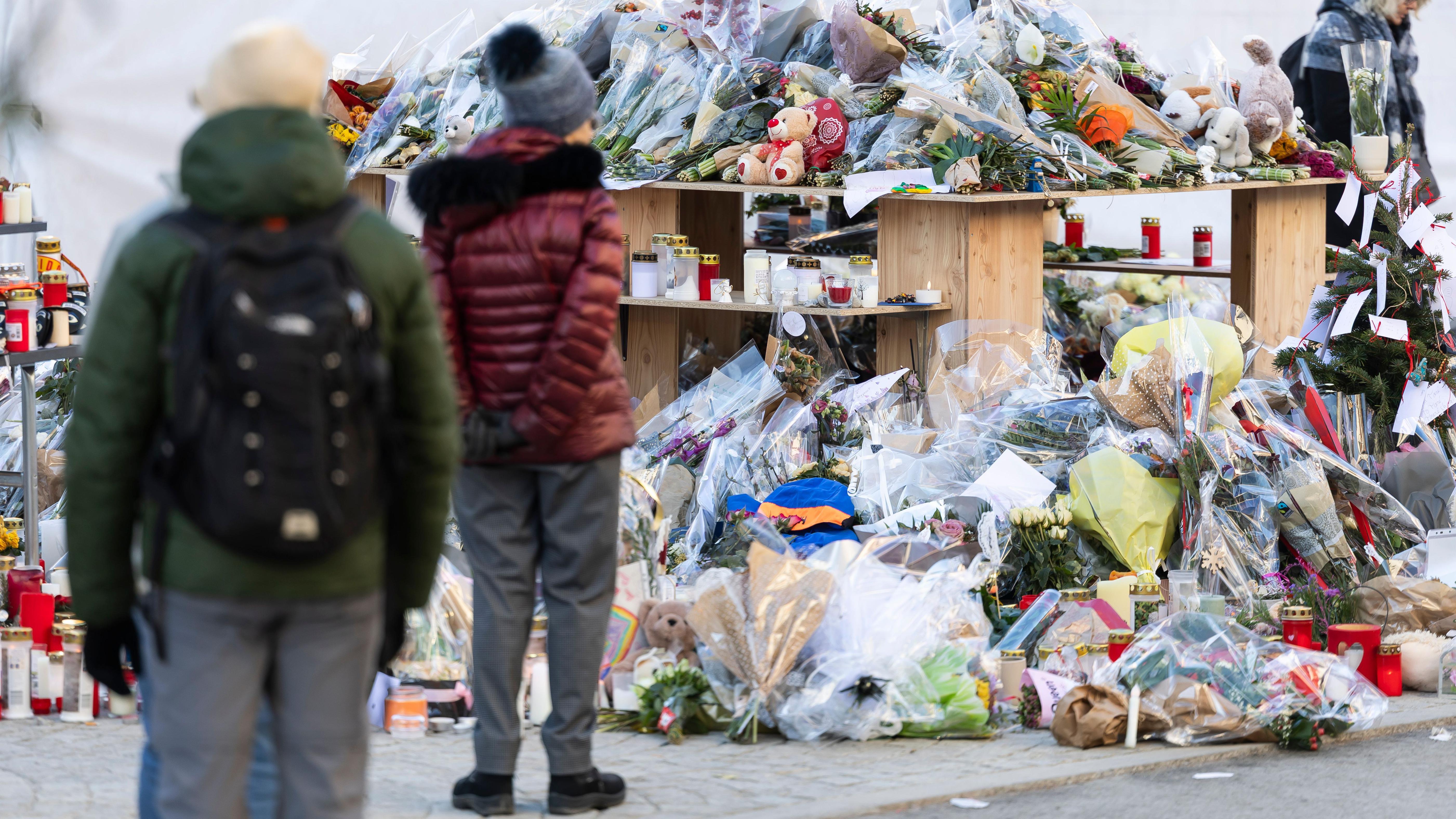 Watch: Deadly fire bar had not been inspected for five years, Swiss authorities say