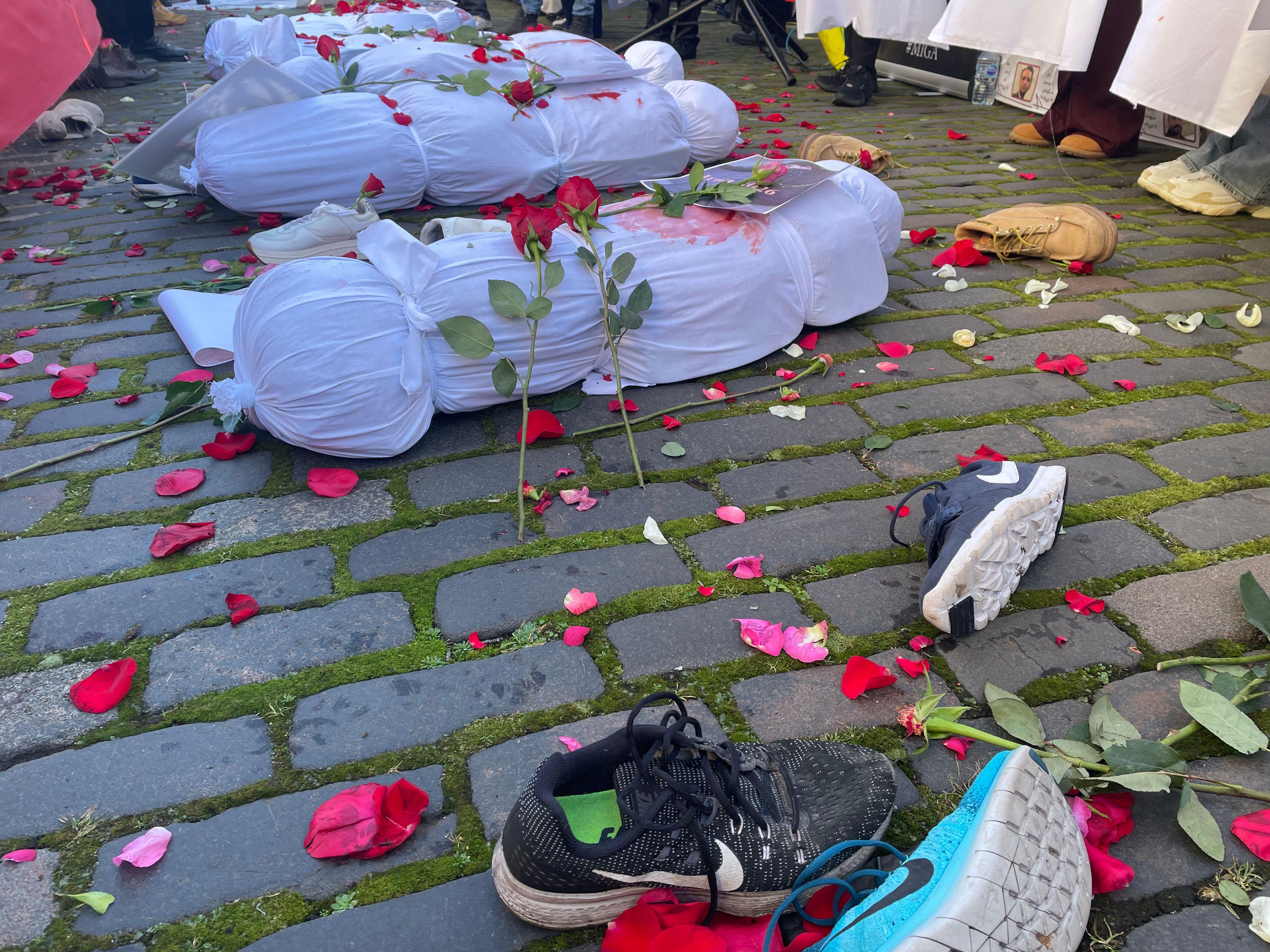 protest ispred američkog konzulata u Edinburgu