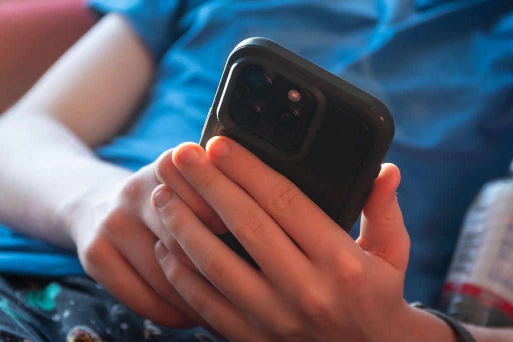 Meta pulls Facebook ads recruiting for social media addiction lawsuits