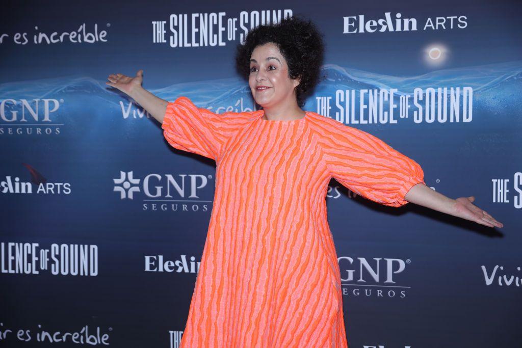 Gabriela Muñoz durante el estreno de la serie "The Silence is Sound" (El silencio es sonido) en el Teatro de la Ciudad Esperanza Iris, en Ciudad de México.  2024