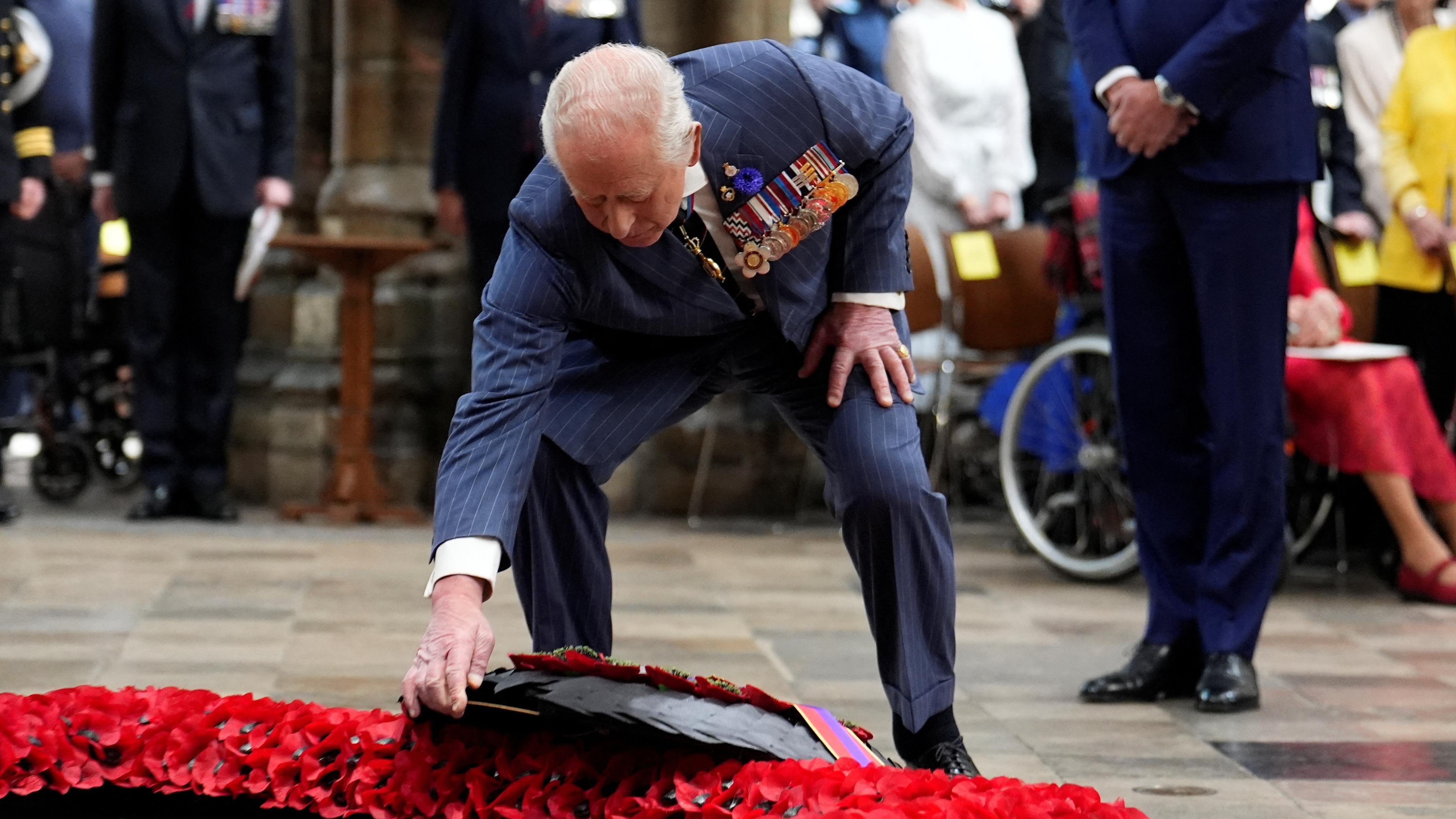 King lays wreath at VE Day service 80 years after end of WWII in Europe