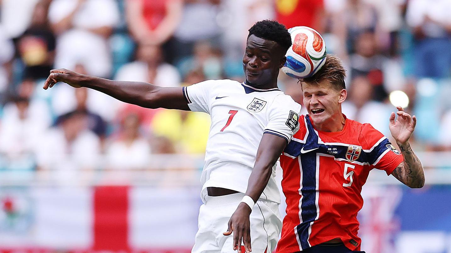 Saka and Eze on for second half as England level with Norway in World Cup quarter-final