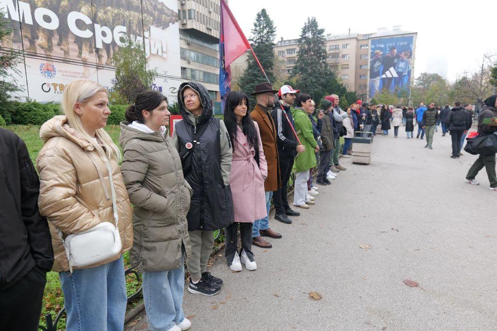 protest ispred Generalštaba