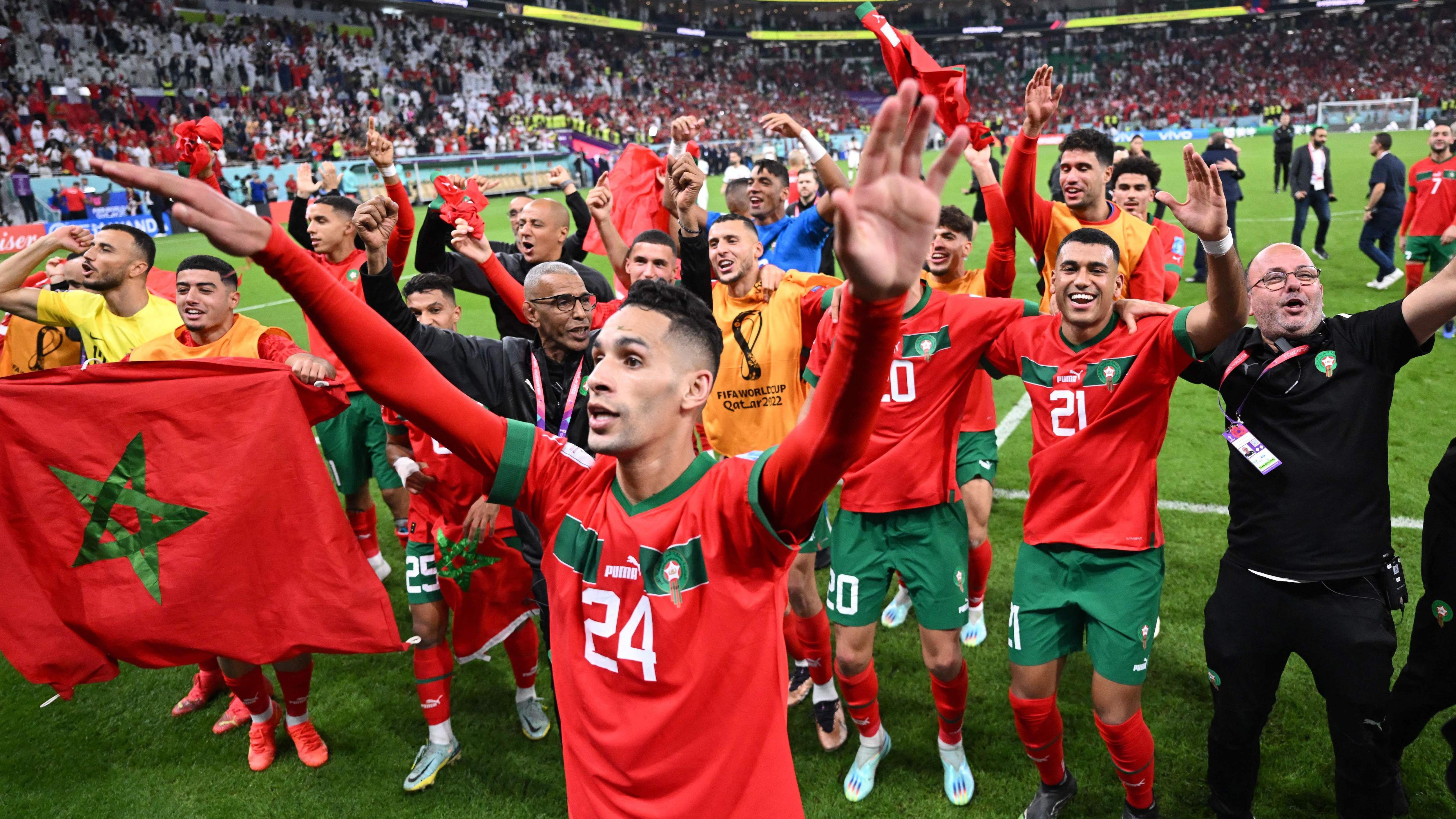 Kad će afrička reprezentacija podići trofej na Mundijalu 3 igrači Maroka se raduju na Svetskom prvenstvu 2022.