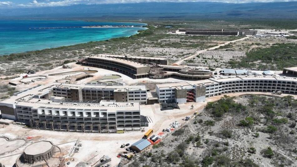 Hotel Iberostar en construcción, Pedernales.