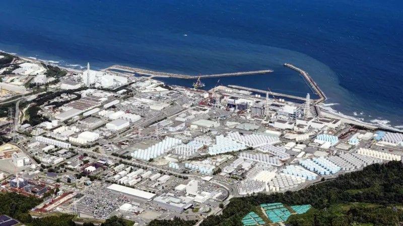 Para pekerja di pembangkit listrik tenaga nuklir (PLTN) di Fukushima Daiichi dan Fukushima Daini, Jepang telah dievakuasi.