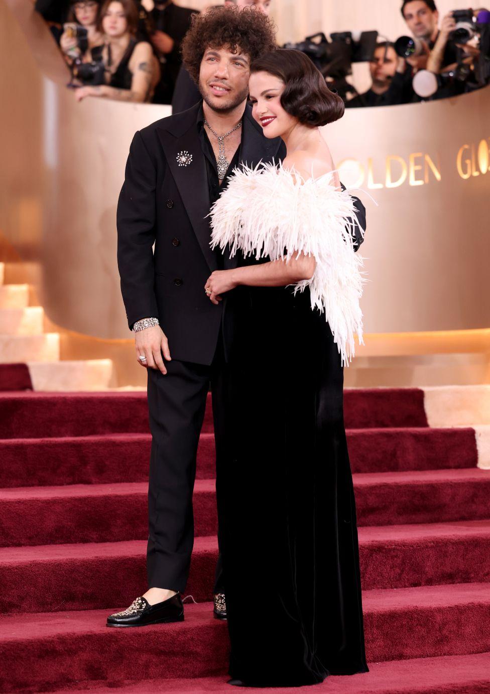 O m&uacute;sico americano Benny Blanco e a atriz americana Selena Gomez comparecem &agrave; 83&ordf; edi&ccedil;&atilde;o anual do Globo de Ouro no hotel Beverly Hilton em Beverly Hills, Calif&oacute;rnia, em 11 de janeiro de 2026.