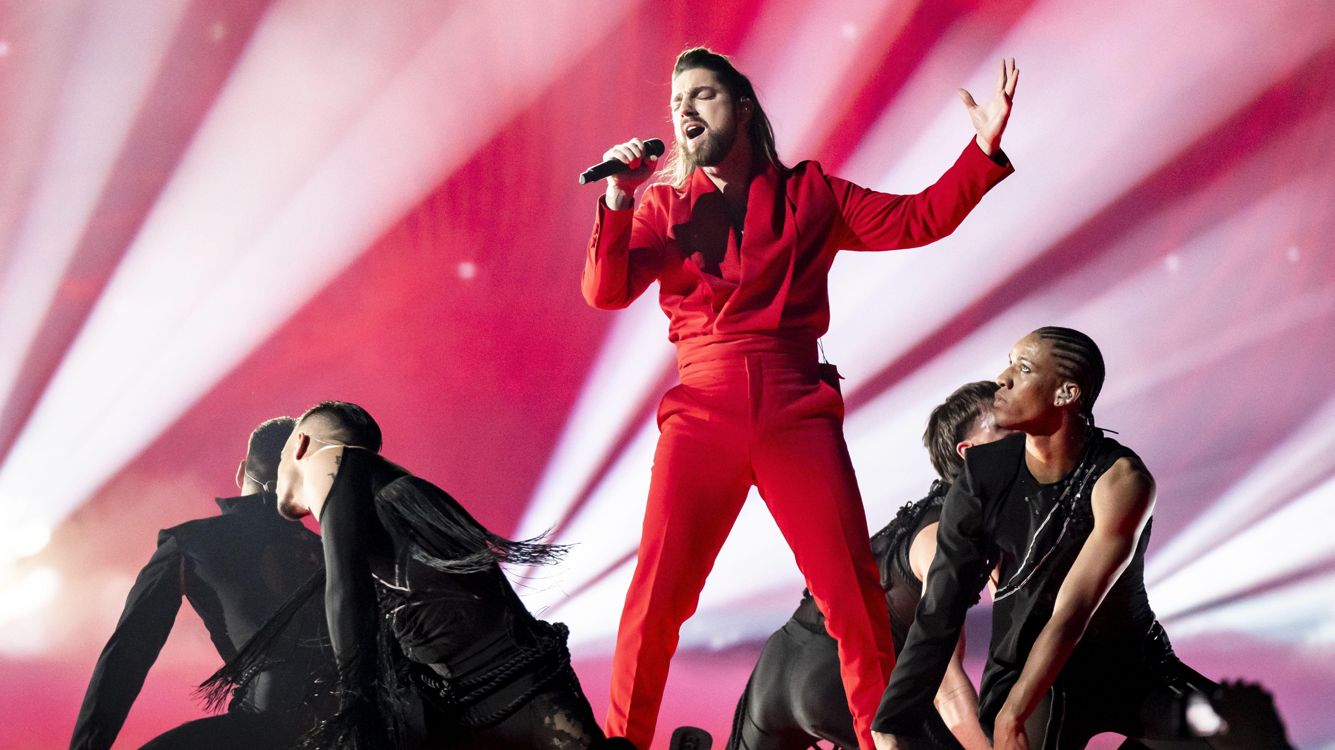 Evrovizija 2025: Princ traži kartu za finale, Izrael u centru pažnje 1 Princ na probi pred nastup u polufinalu Evrovizije