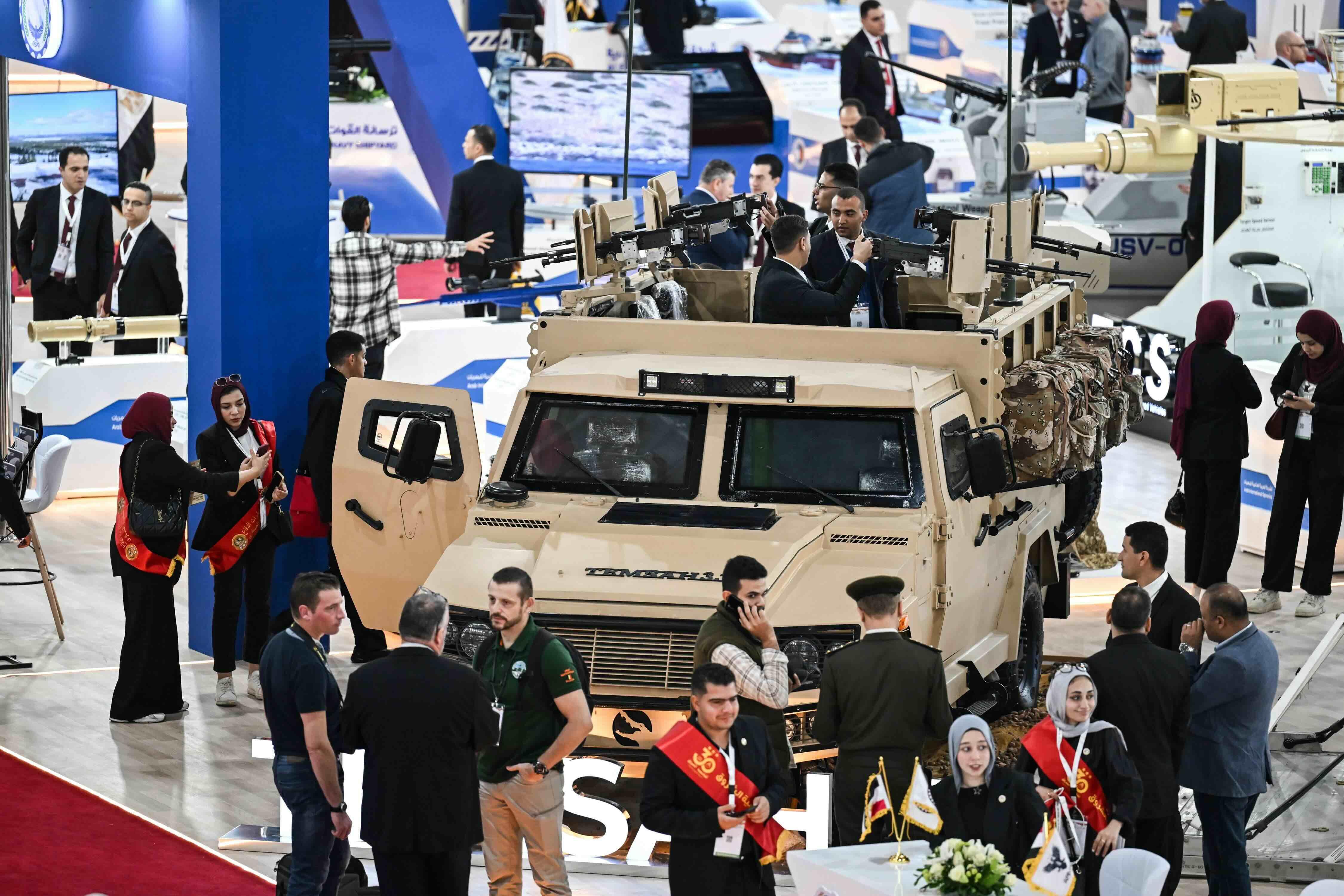 حافظ الجيش المصري على صدراته عربيا واحتل المركز التاسع عشر عالميا