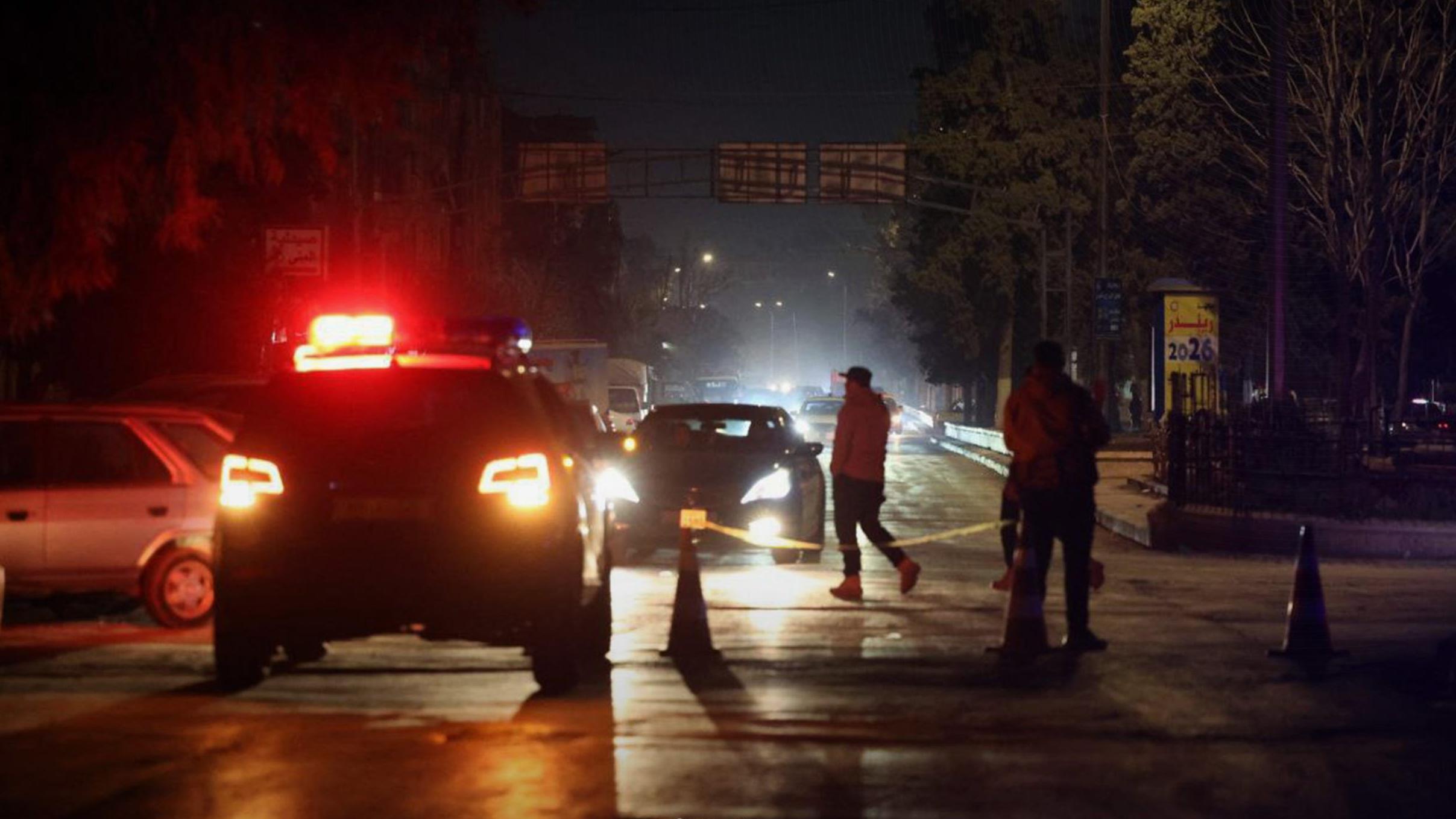 حركة سيارات على شوارع حلب ليل الاثنين