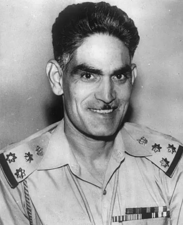 عبدالکریم قاسم نے بغداد معاہدے سے عراق کی دستبرداری کا اعلان کی