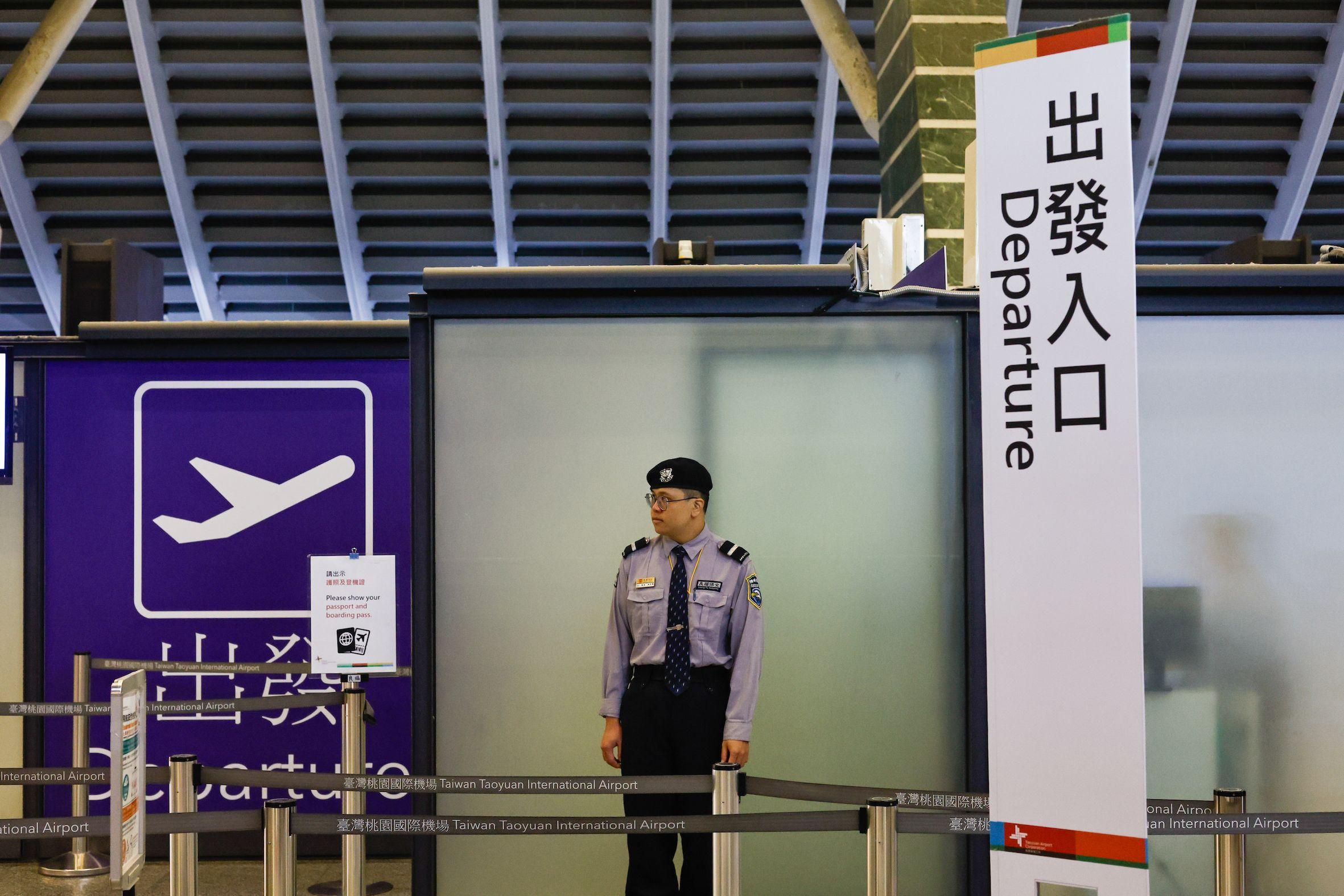 桃園國際機場出發入口