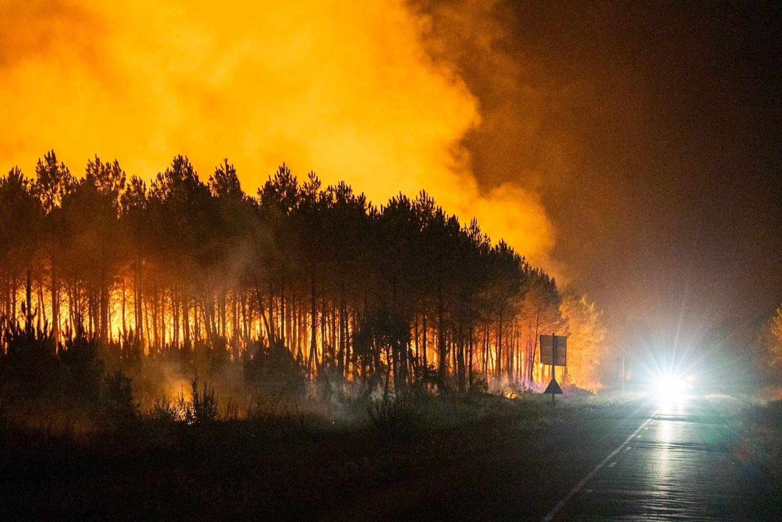 'Nikad nismo videli ovakav požar': Vatrena stihija stigla do Bordoa 2 Biskaros, jug Francuske