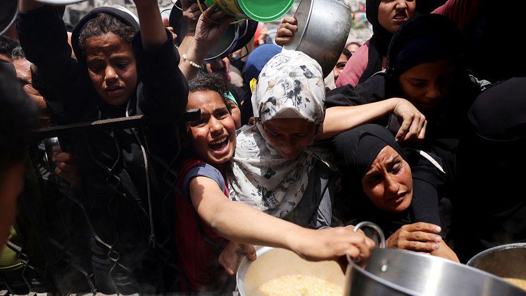 Children cry from hunger - their mothers have nothing to feed them: Gazans speak to BBC